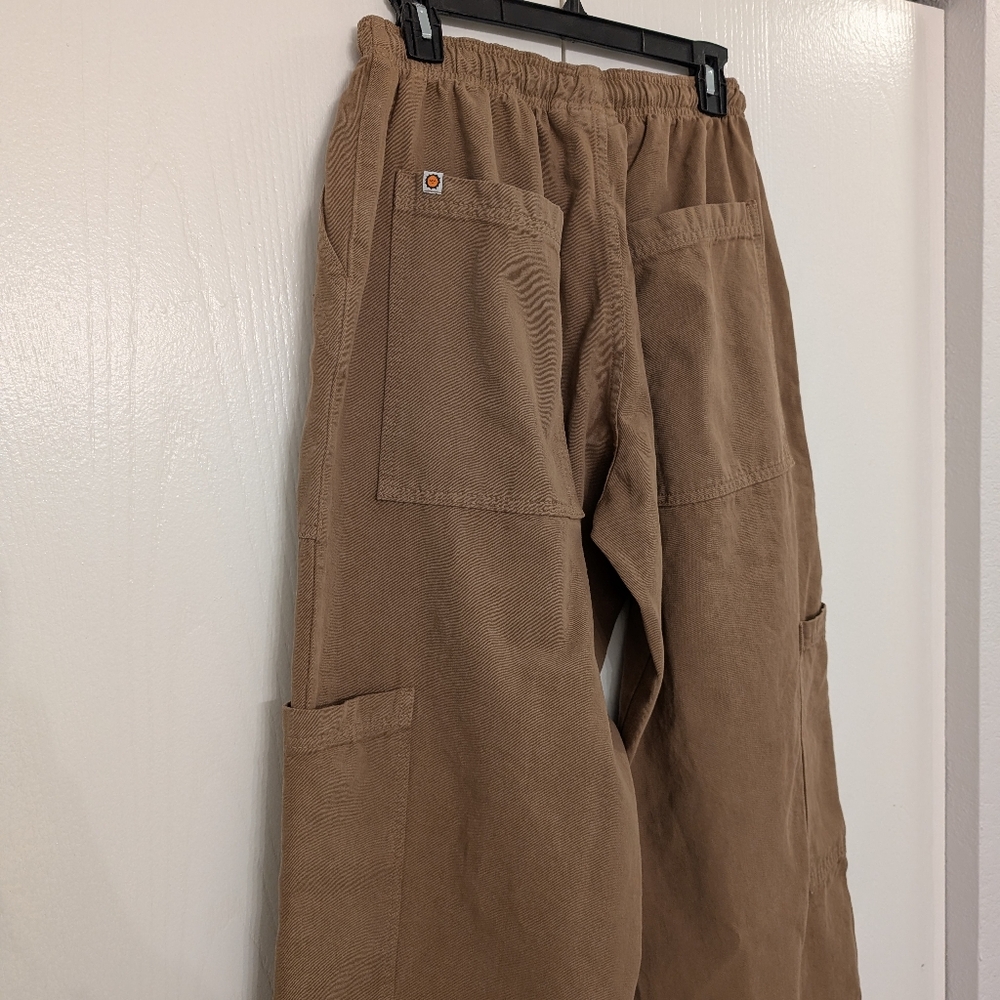 Big Bud Press Wide Leg Cargo Pants in Brown - Picture 8 of 15
